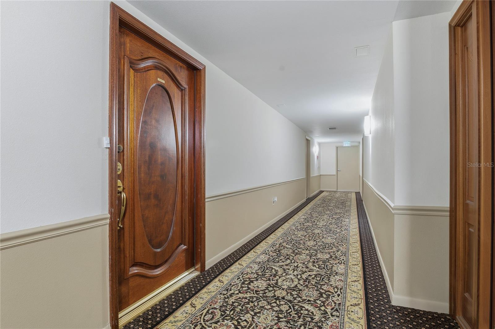 Image 62 of 74 For 100 Pierce Street 1202