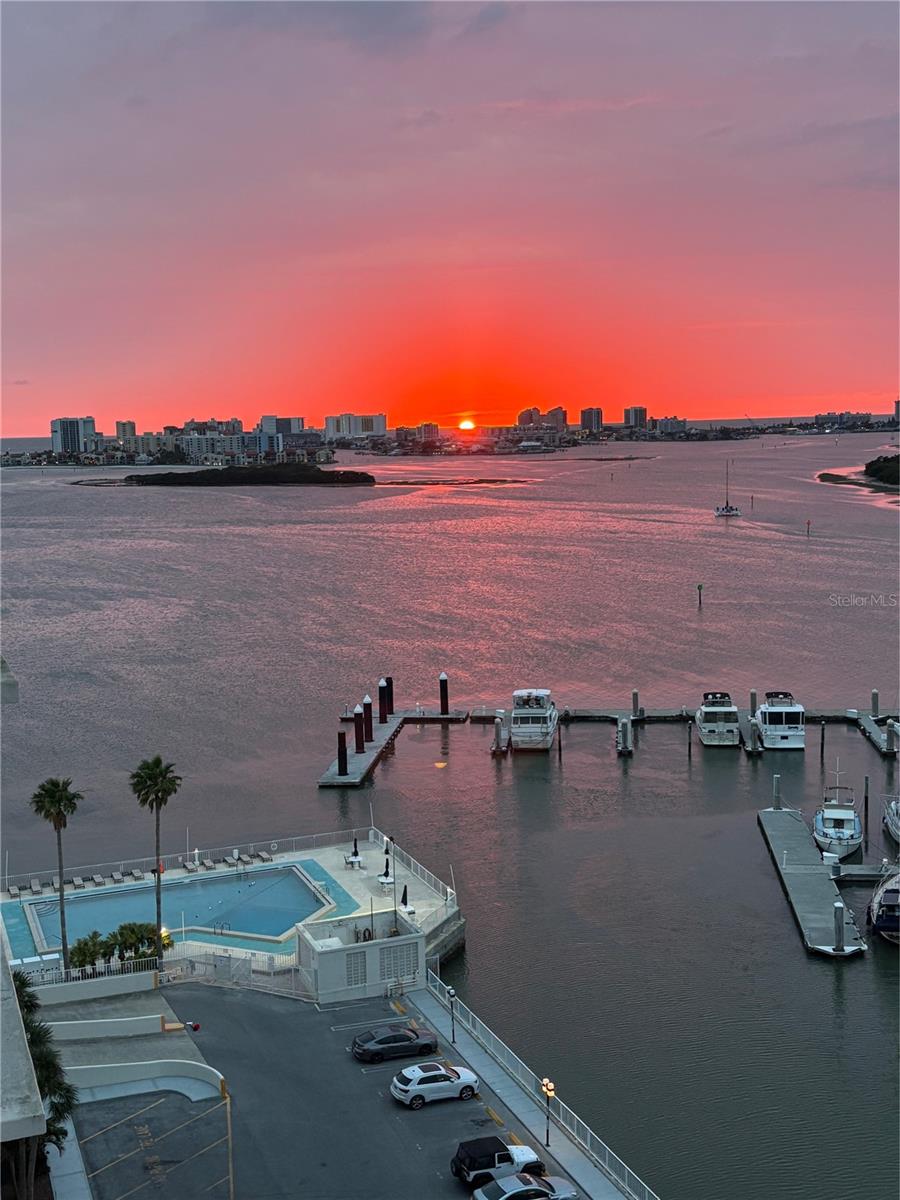 Image 73 of 74 For 100 Pierce Street 1202