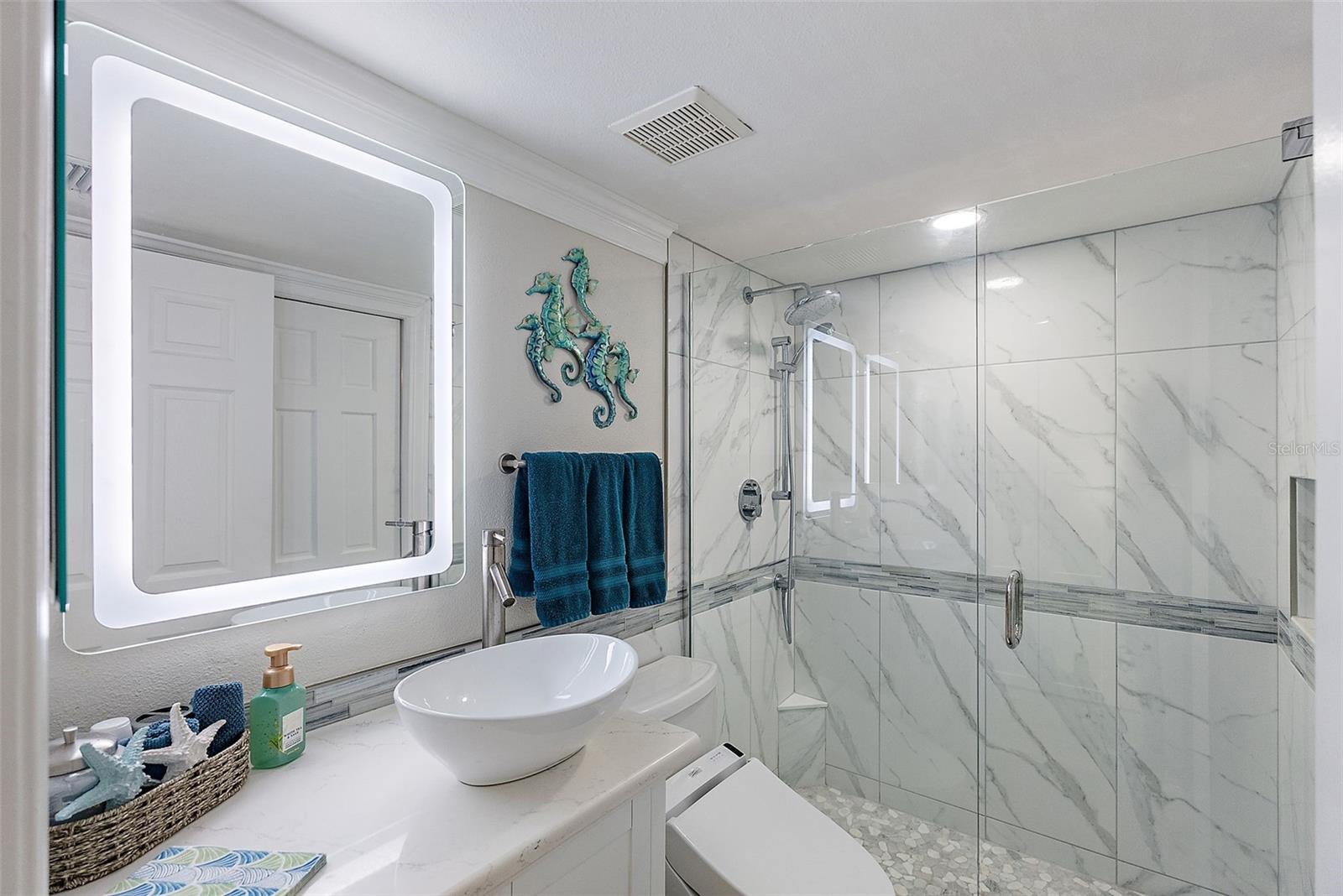 Image 21 of 42 For 380 Pinellas Bayway S.  E