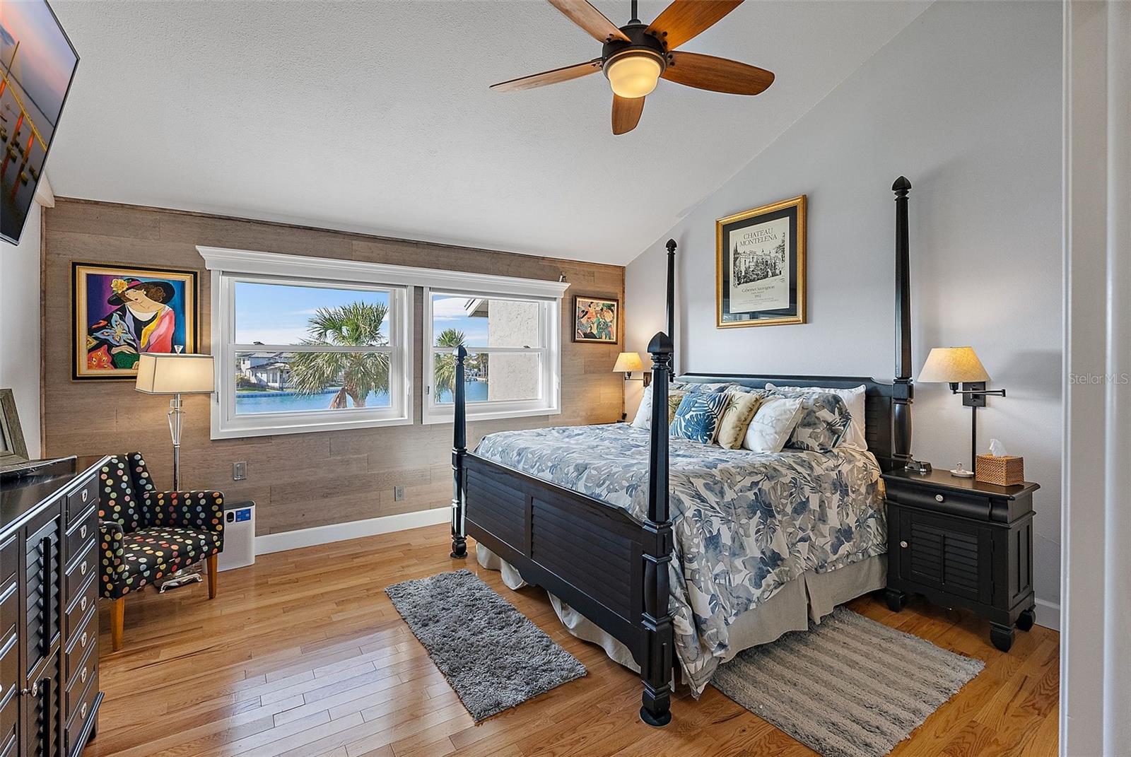 Image 22 of 42 For 380 Pinellas Bayway S.  E