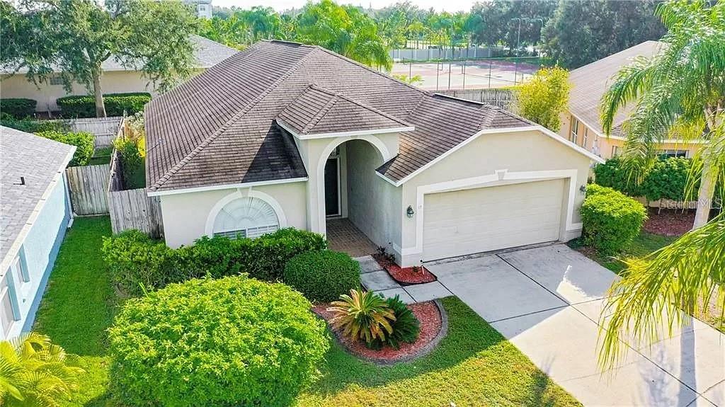 Image 3 of 41 For 3904 Ixora Court