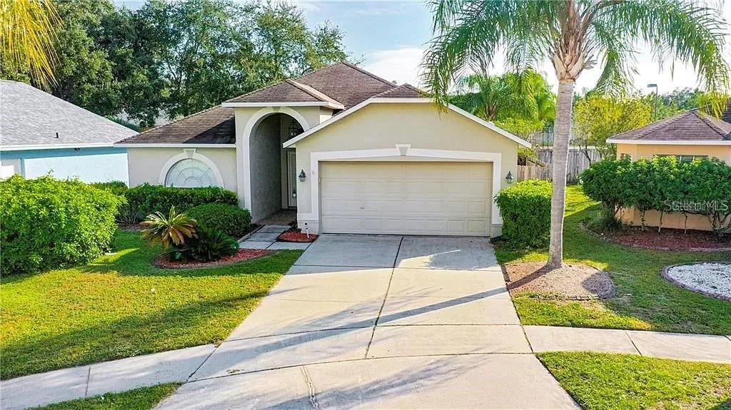 Image 4 of 41 For 3904 Ixora Court