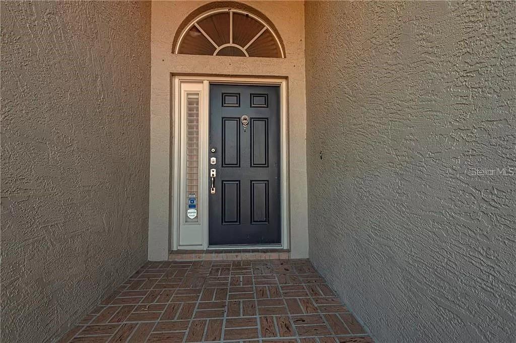 Image 6 of 41 For 3904 Ixora Court