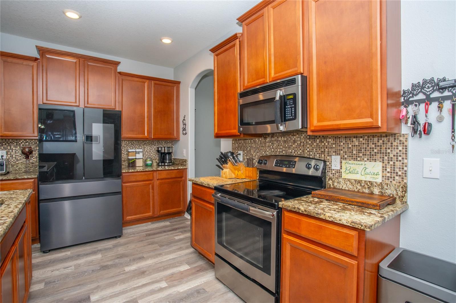 Image 11 of 47 For 10924 Rainbow Pyrite Drive