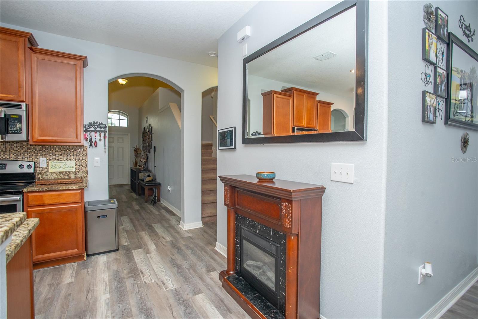 Image 15 of 47 For 10924 Rainbow Pyrite Drive