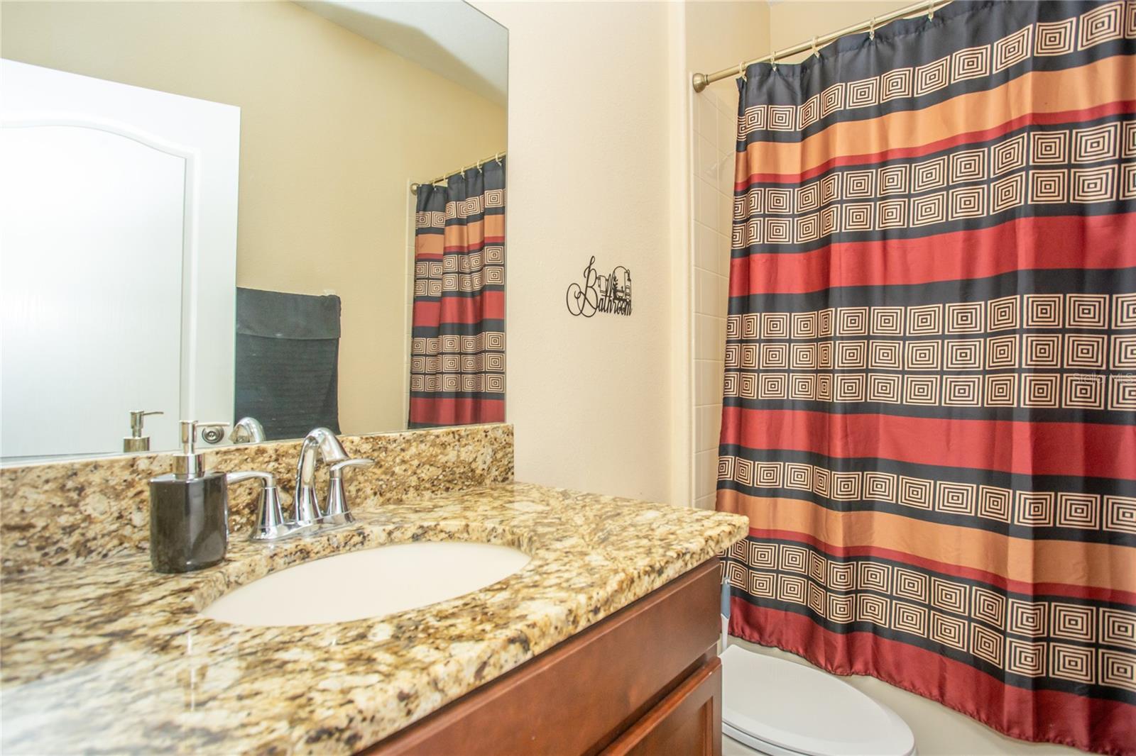 Image 33 of 47 For 10924 Rainbow Pyrite Drive