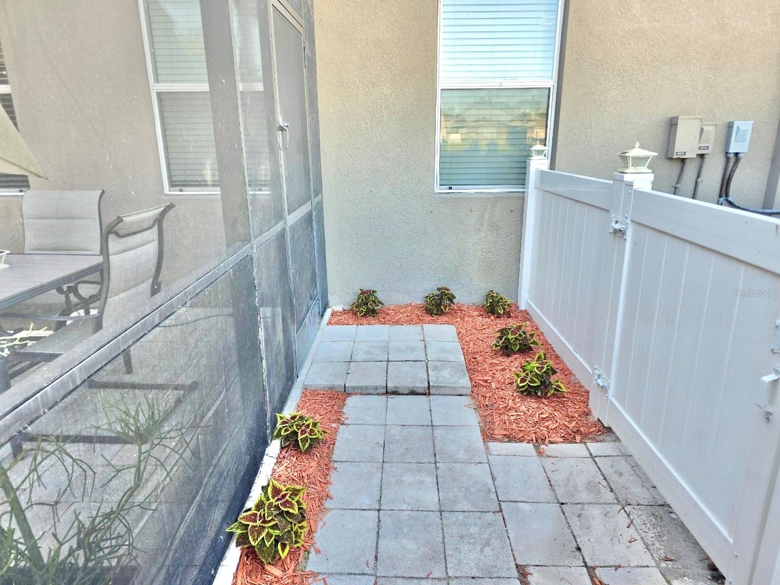 Image 39 of 47 For 10924 Rainbow Pyrite Drive