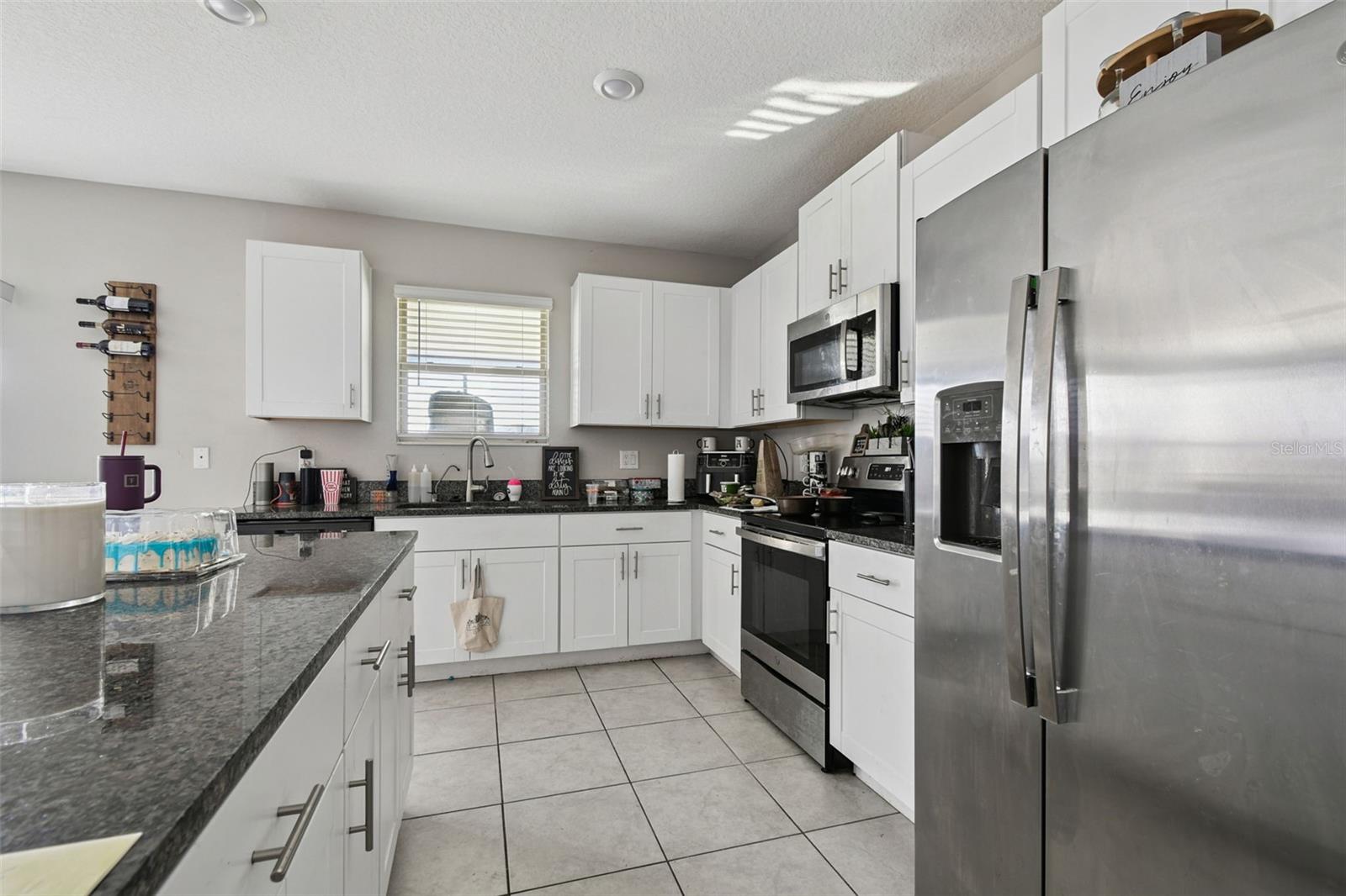 Image 15 of 74 For 13009 Meadow Pond Place