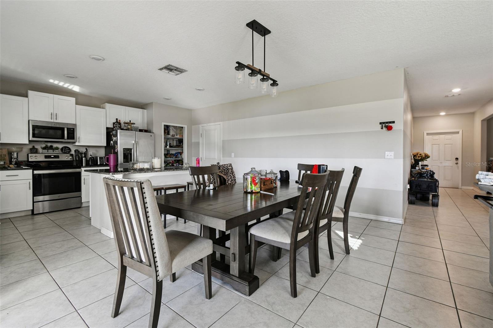 Image 17 of 74 For 13009 Meadow Pond Place