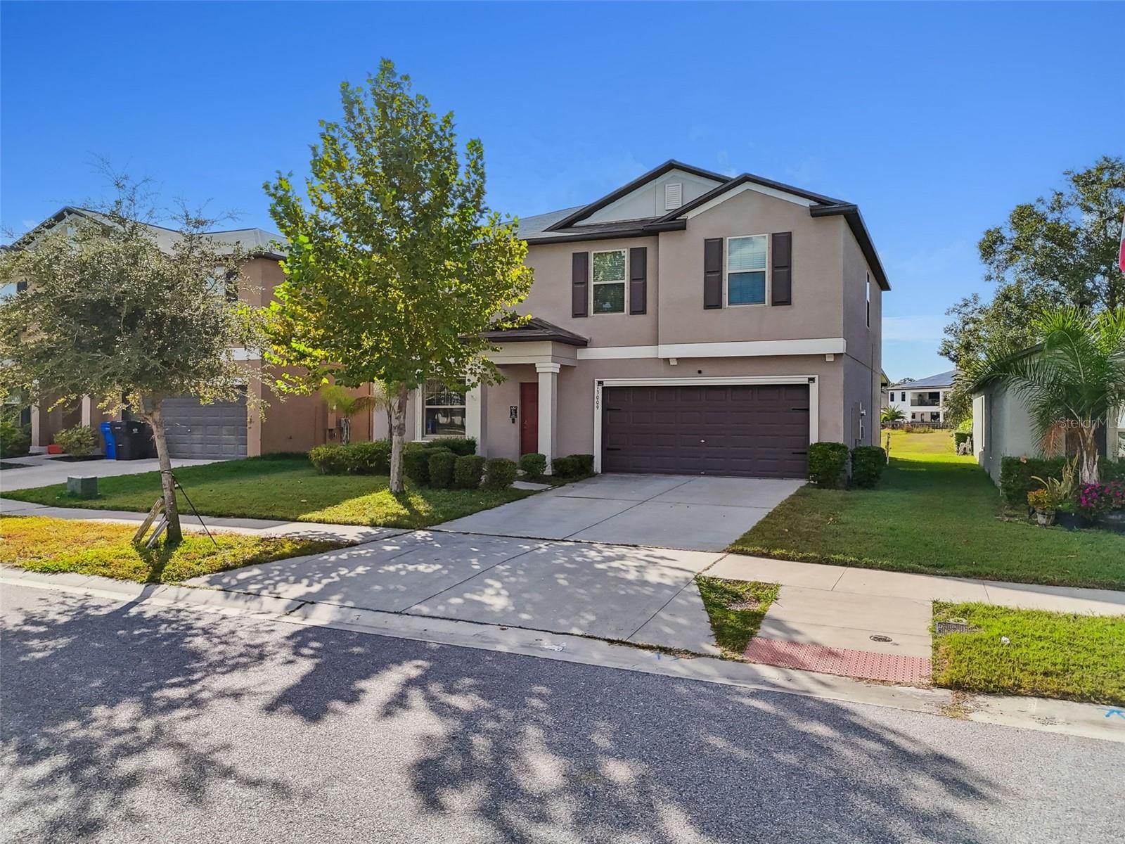 Image 2 of 74 For 13009 Meadow Pond Place