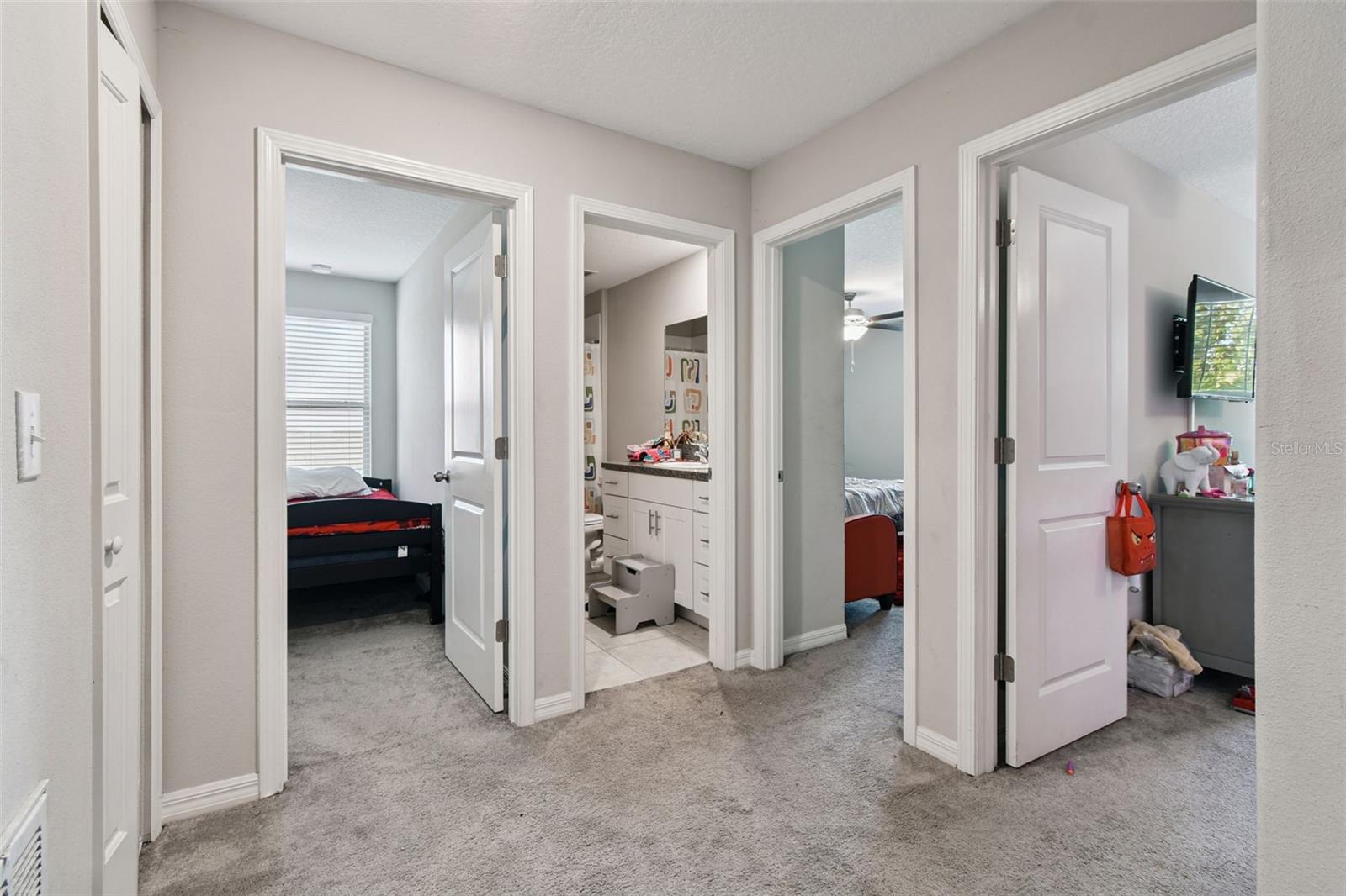 Image 28 of 74 For 13009 Meadow Pond Place