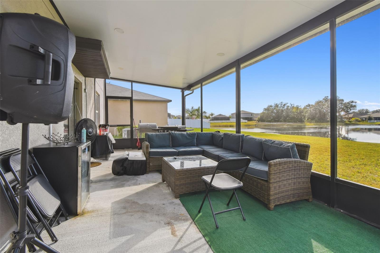 Image 36 of 74 For 13009 Meadow Pond Place