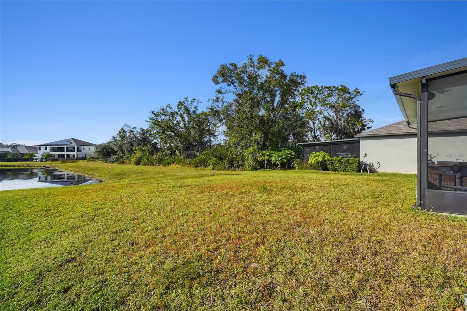 Image 37 of 74 For 13009 Meadow Pond Place