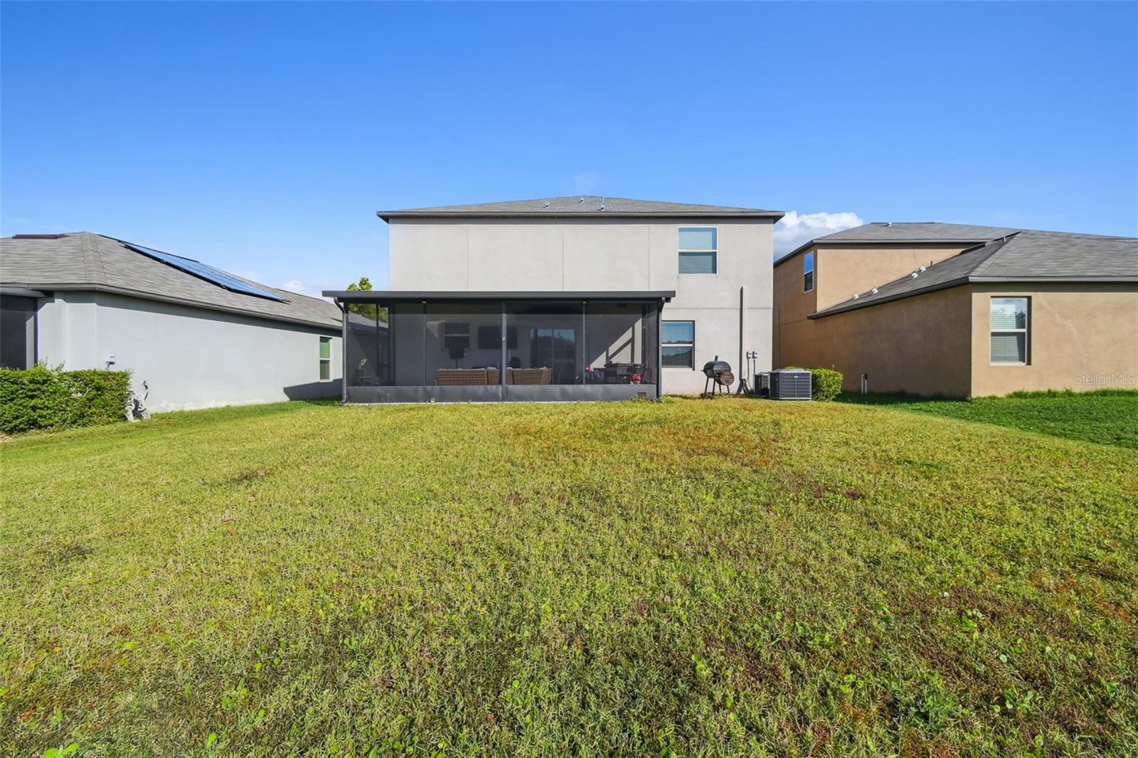 Image 39 of 74 For 13009 Meadow Pond Place