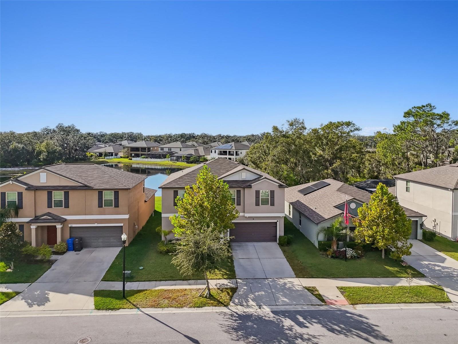 Image 48 of 74 For 13009 Meadow Pond Place