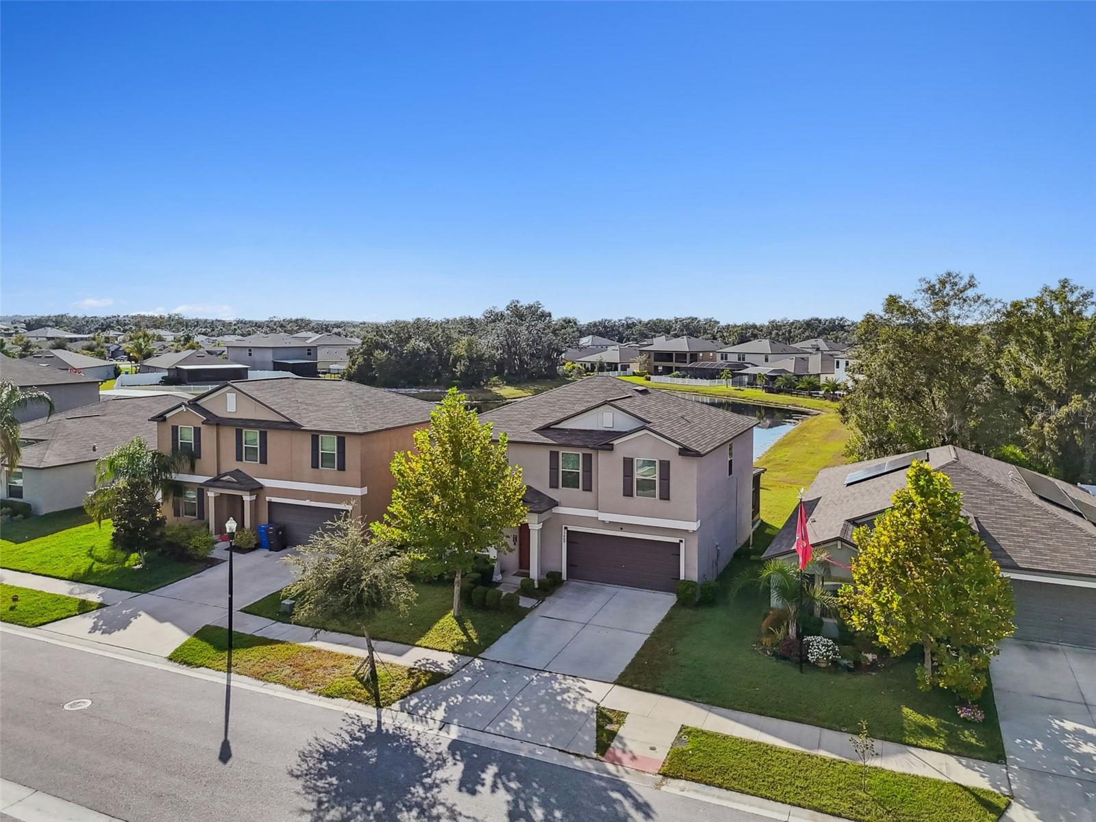 Image 49 of 74 For 13009 Meadow Pond Place