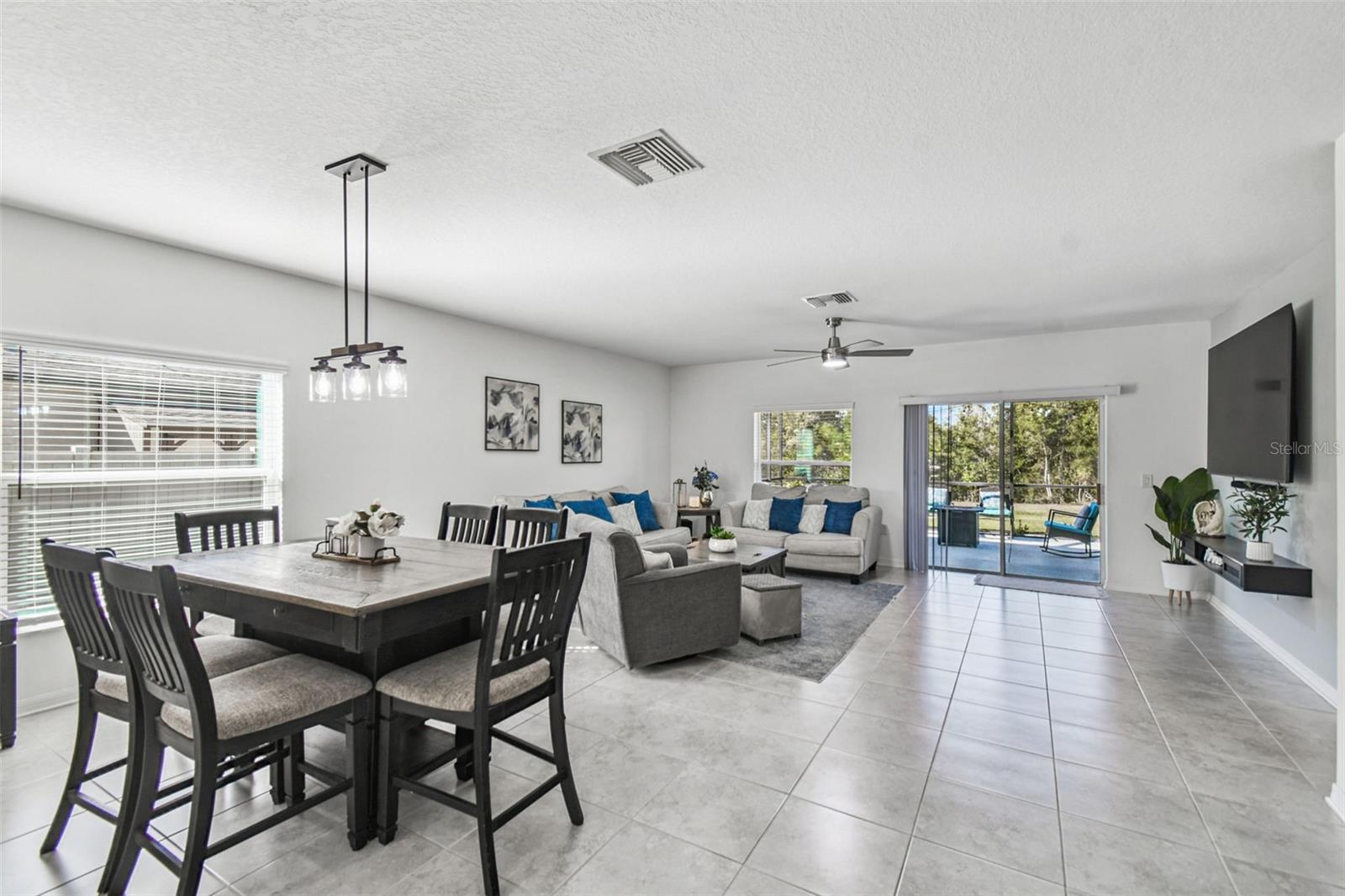 Image 24 of 74 For 12907 Conquistador Loop