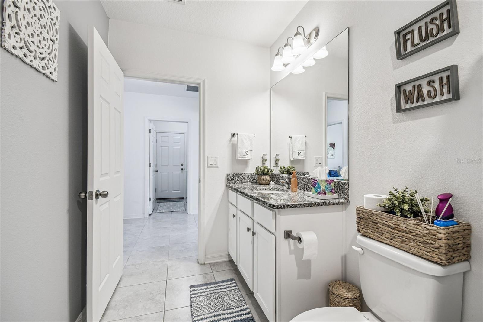 Image 37 of 74 For 12907 Conquistador Loop