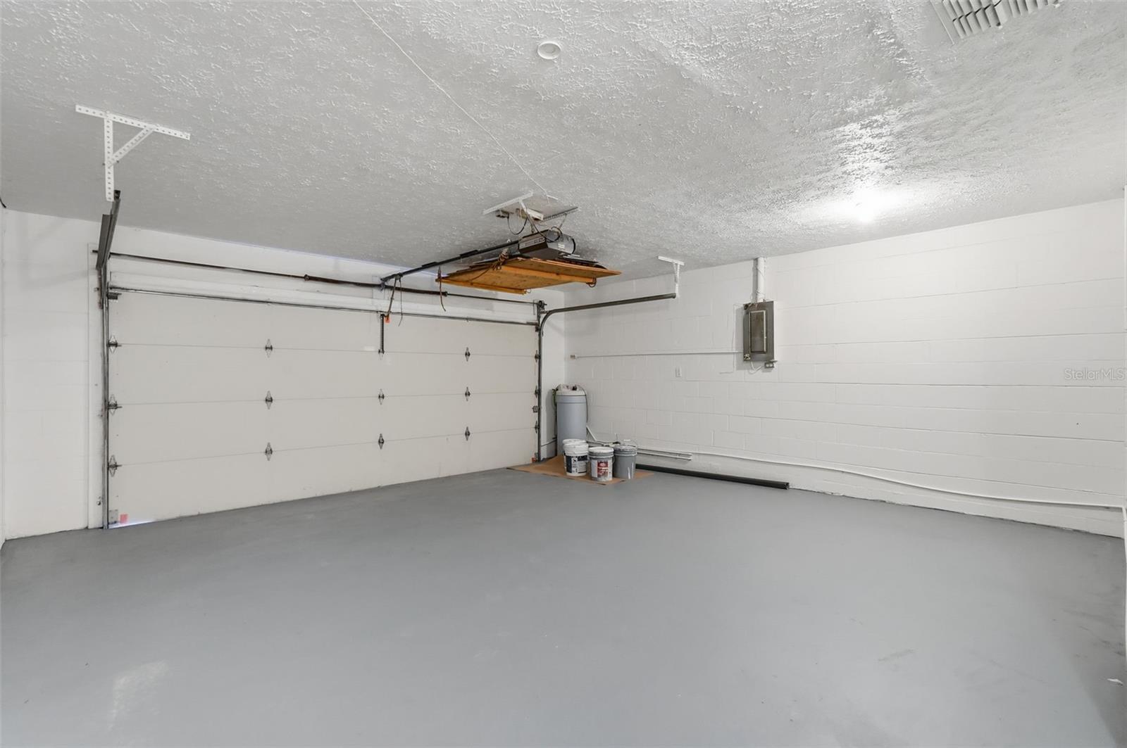 Image 21 of 38 For 3973 107th Avenue N