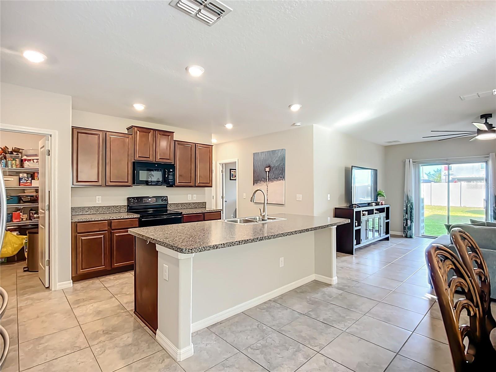 Image 20 of 64 For 7242 Salt River Avenue