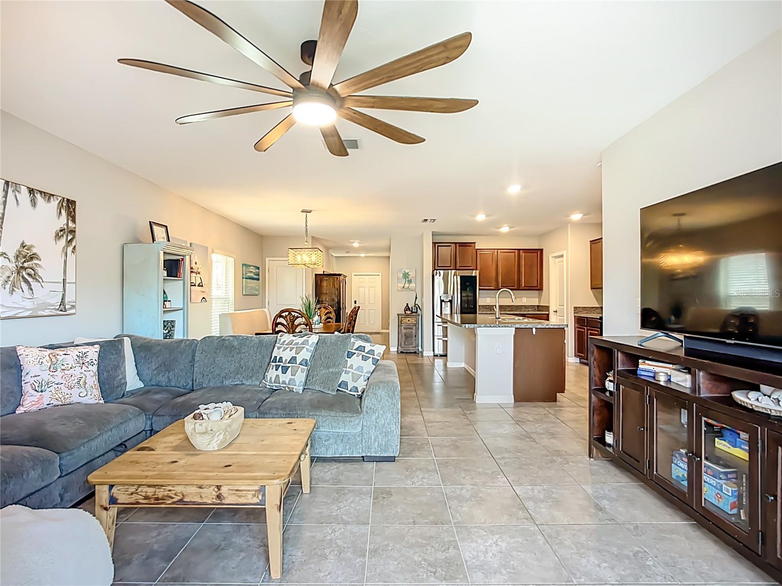 Image 23 of 64 For 7242 Salt River Avenue