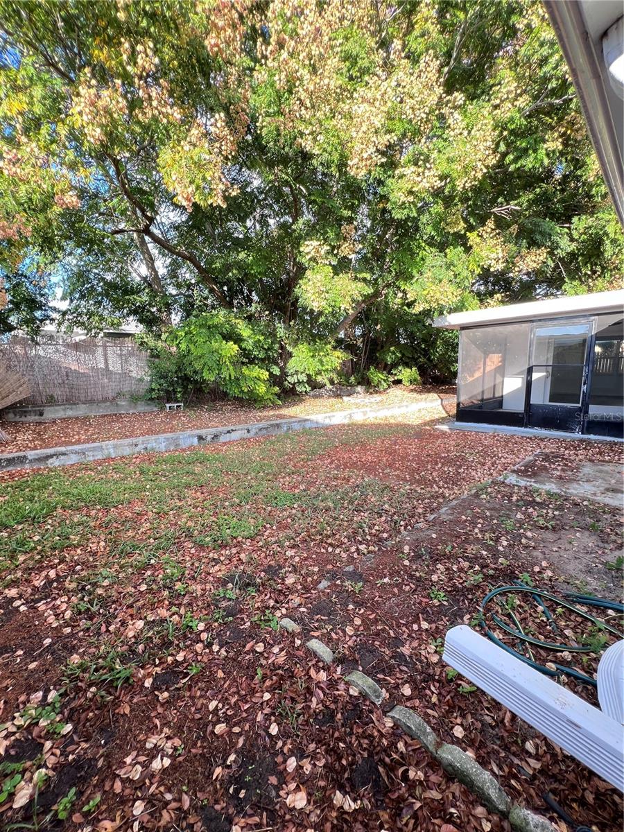 Image 22 of 27 For 5703 Andrea Drive