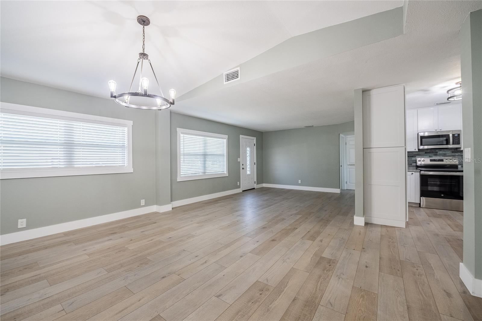 Image 13 of 40 For 3531 73rd Street N