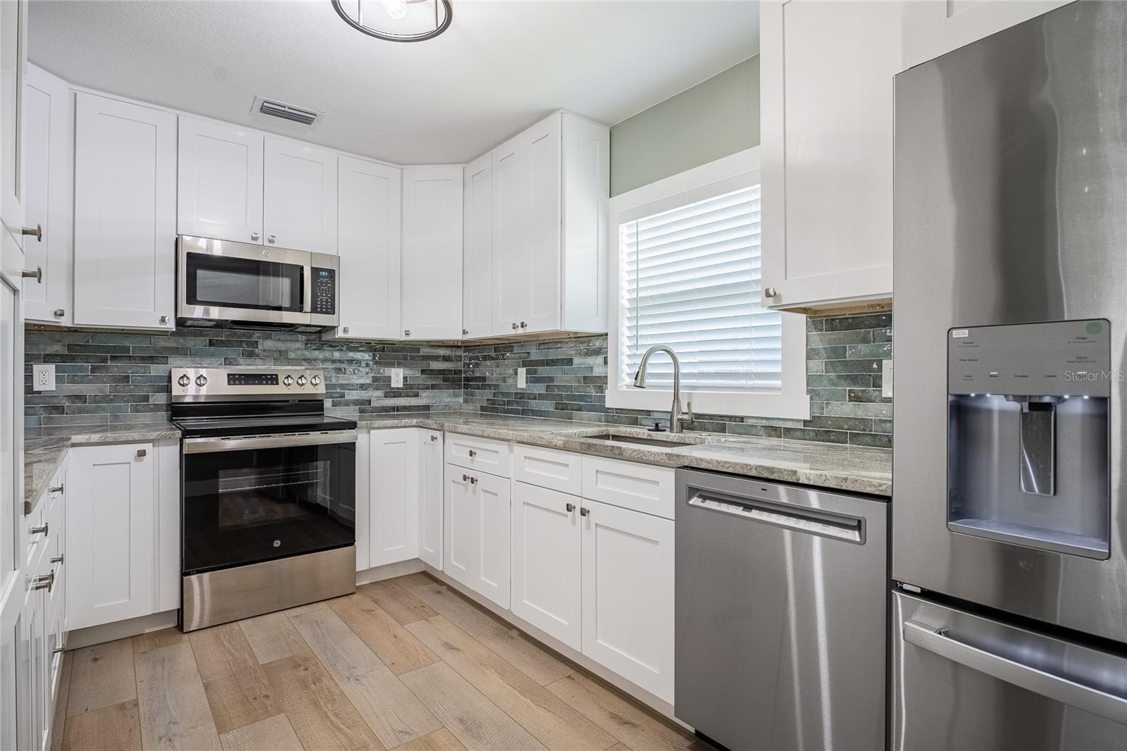 Image 4 of 40 For 3531 73rd Street N