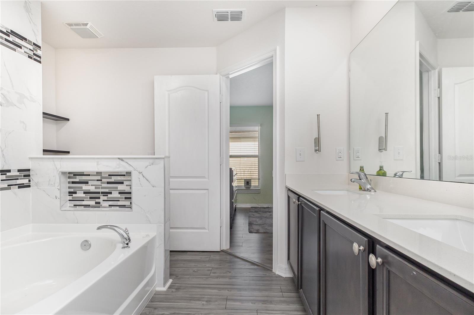 Image 16 of 25 For 1760 Canaan Loop