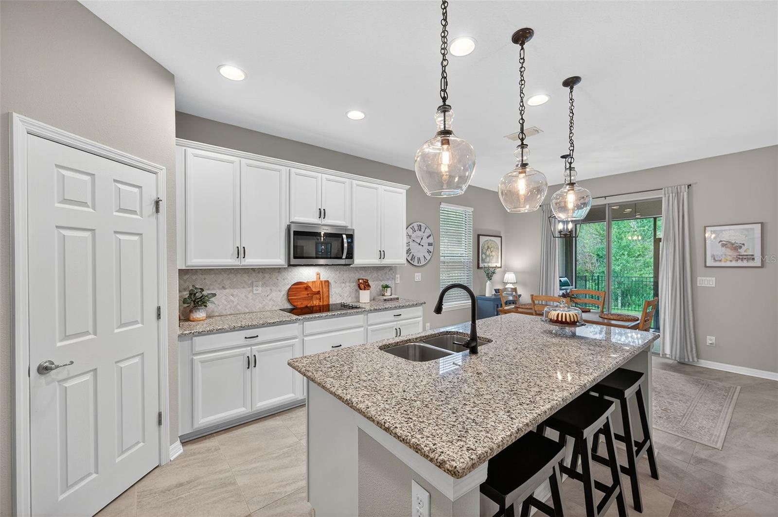 Image 35 of 69 For 30514 Pecan Valley Loop