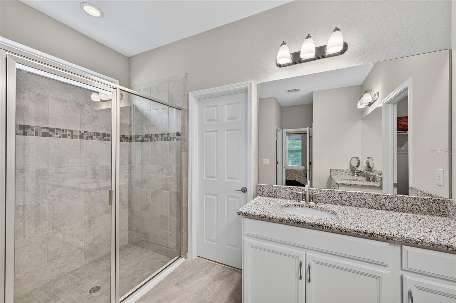 Image 48 of 69 For 30514 Pecan Valley Loop