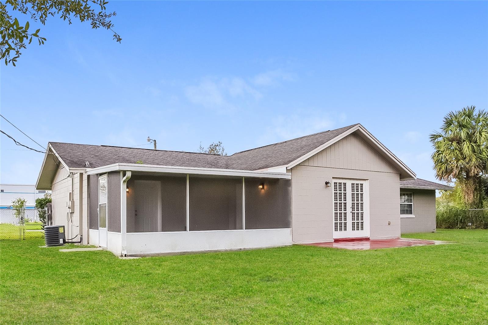 Image 13 of 16 For 2015 Jones Avenue