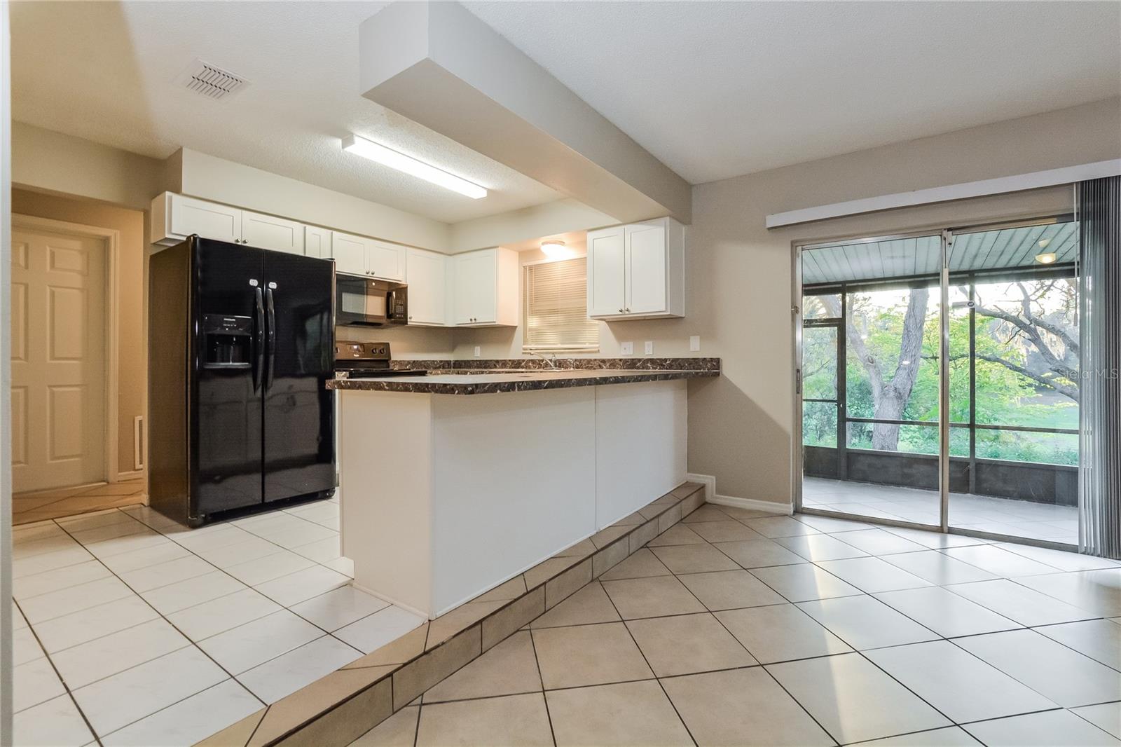 Image 7 of 15 For 2518 Bon Air Drive