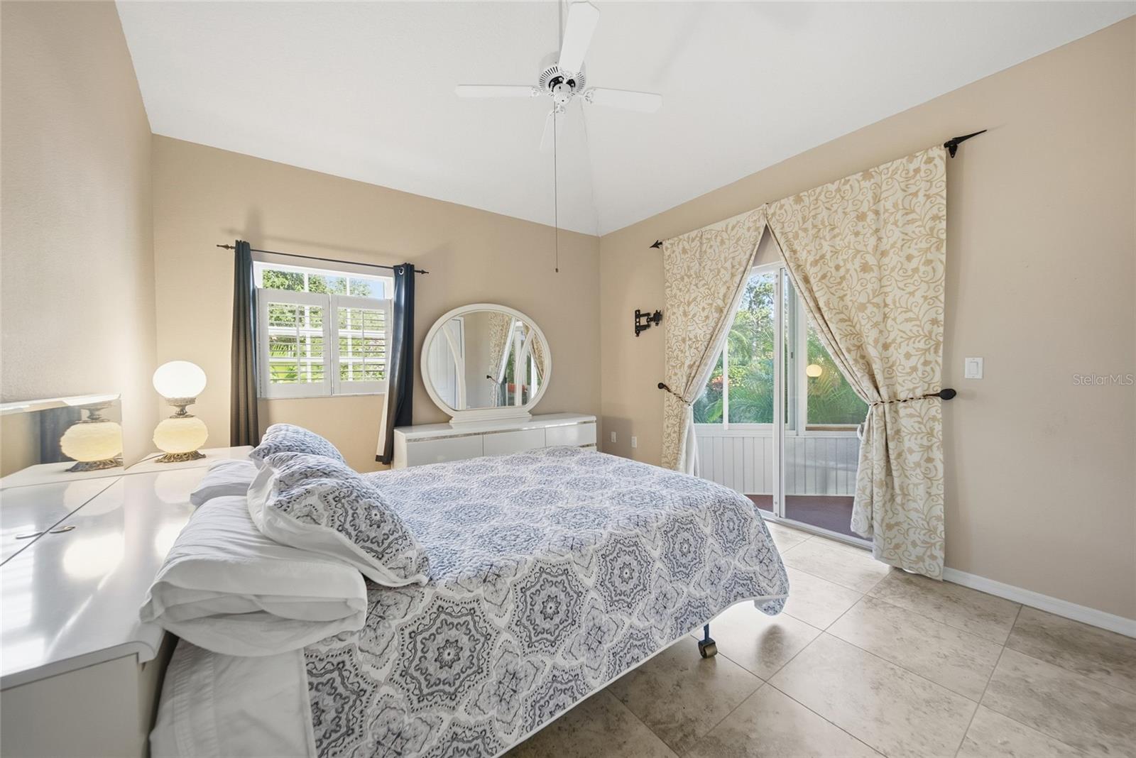 Image 13 of 36 For 2170 Oak Forest Lane