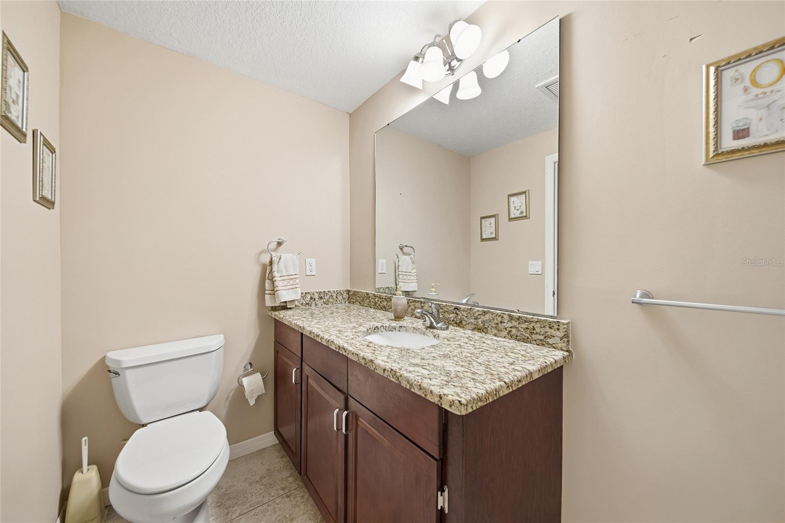 Image 23 of 36 For 2170 Oak Forest Lane