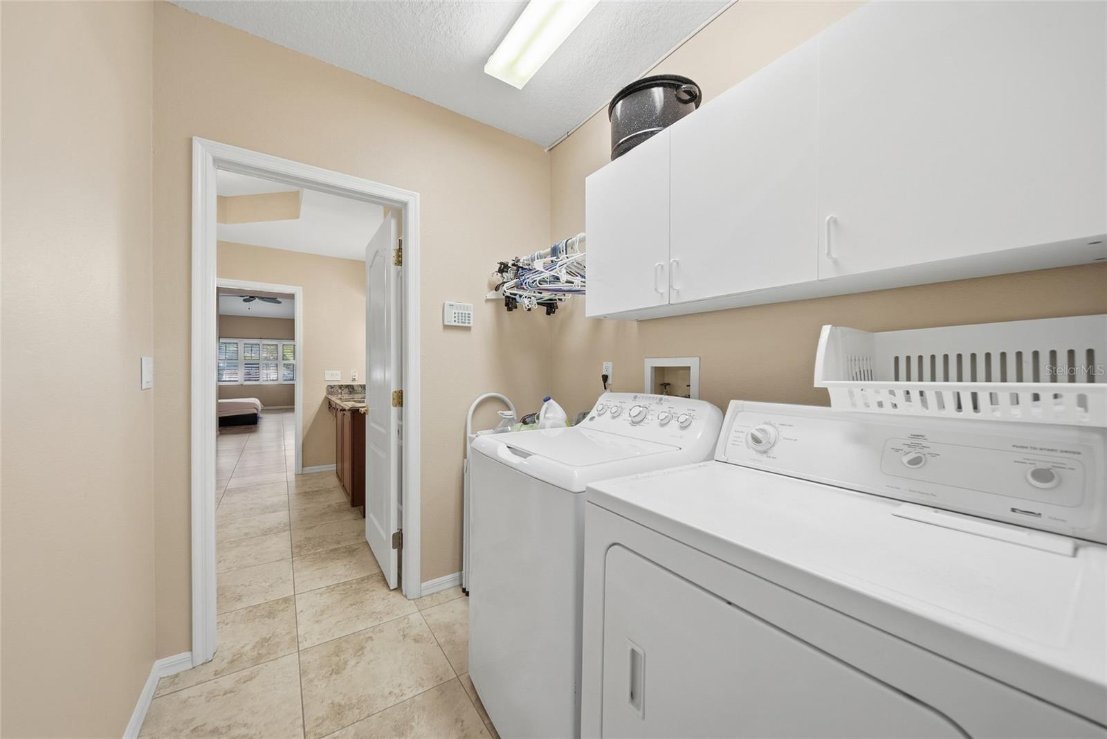 Image 25 of 36 For 2170 Oak Forest Lane