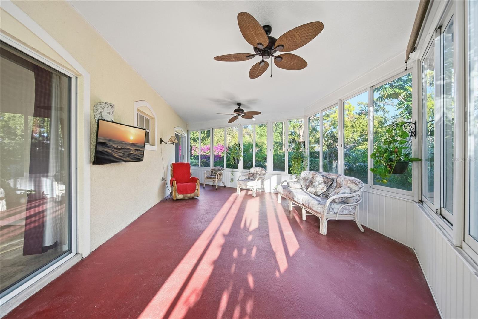 Image 26 of 36 For 2170 Oak Forest Lane