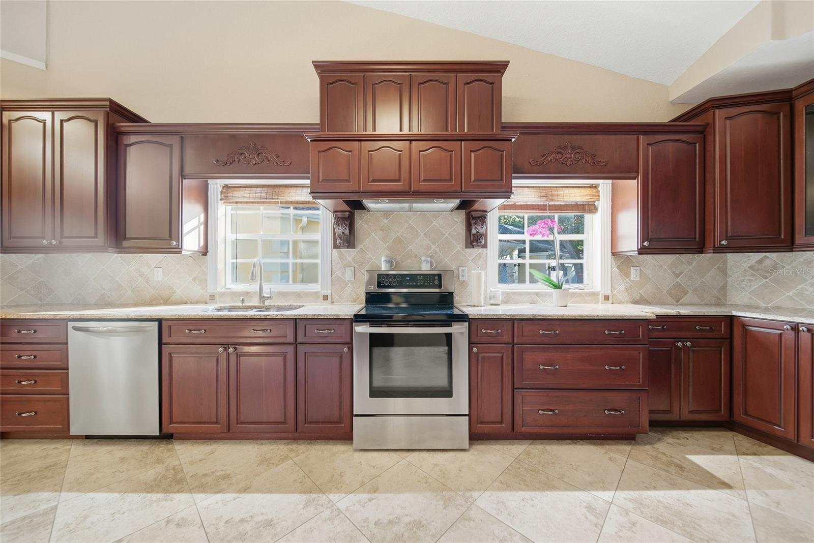 Image 5 of 36 For 2170 Oak Forest Lane