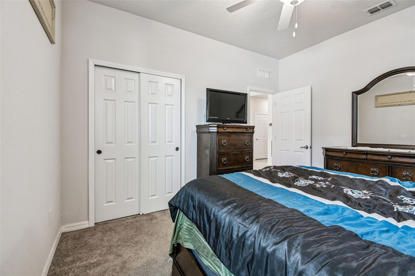 Image 29 of 61 For 11722 Clare Hill Avenue