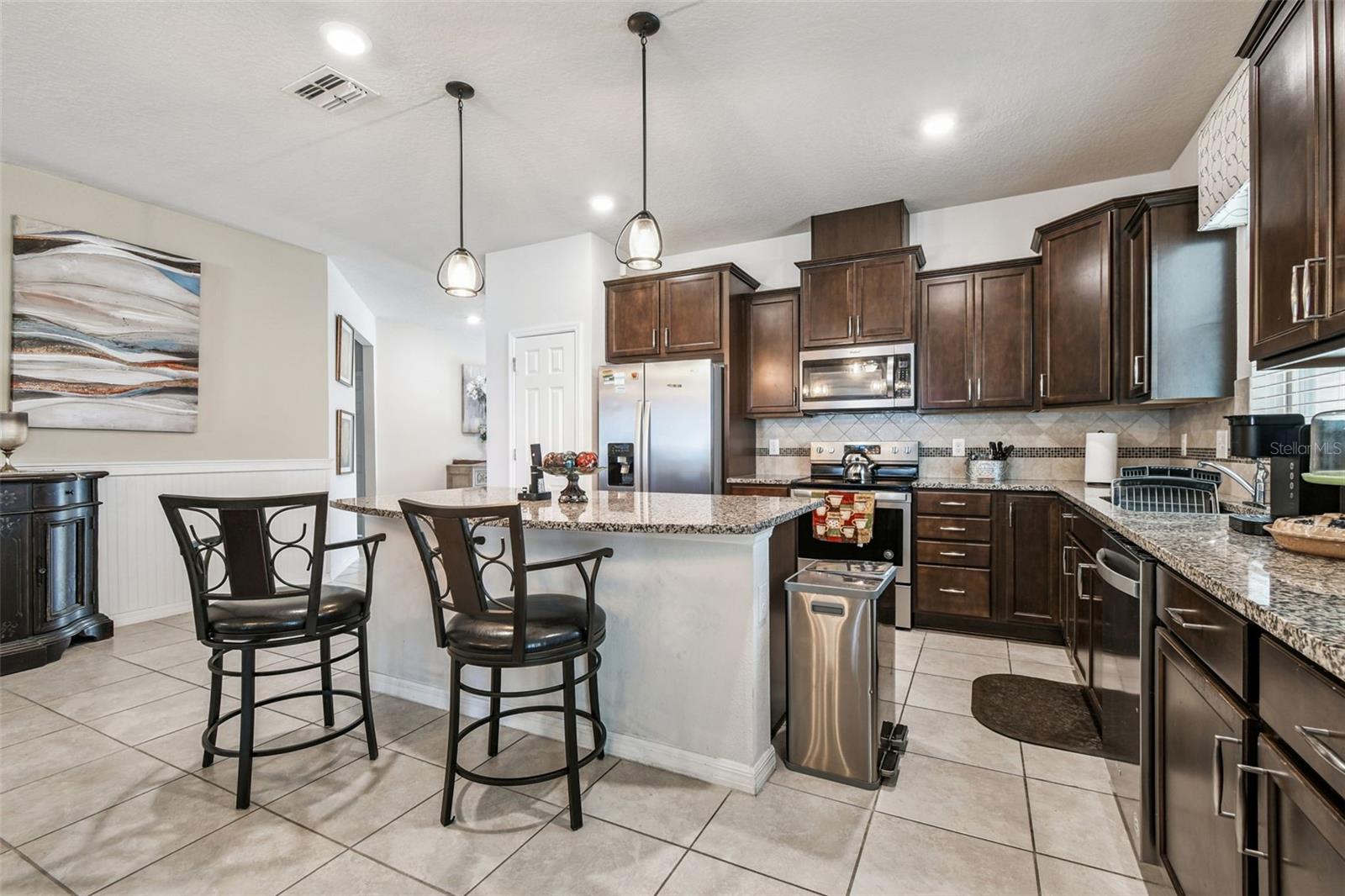 Image 8 of 61 For 11722 Clare Hill Avenue