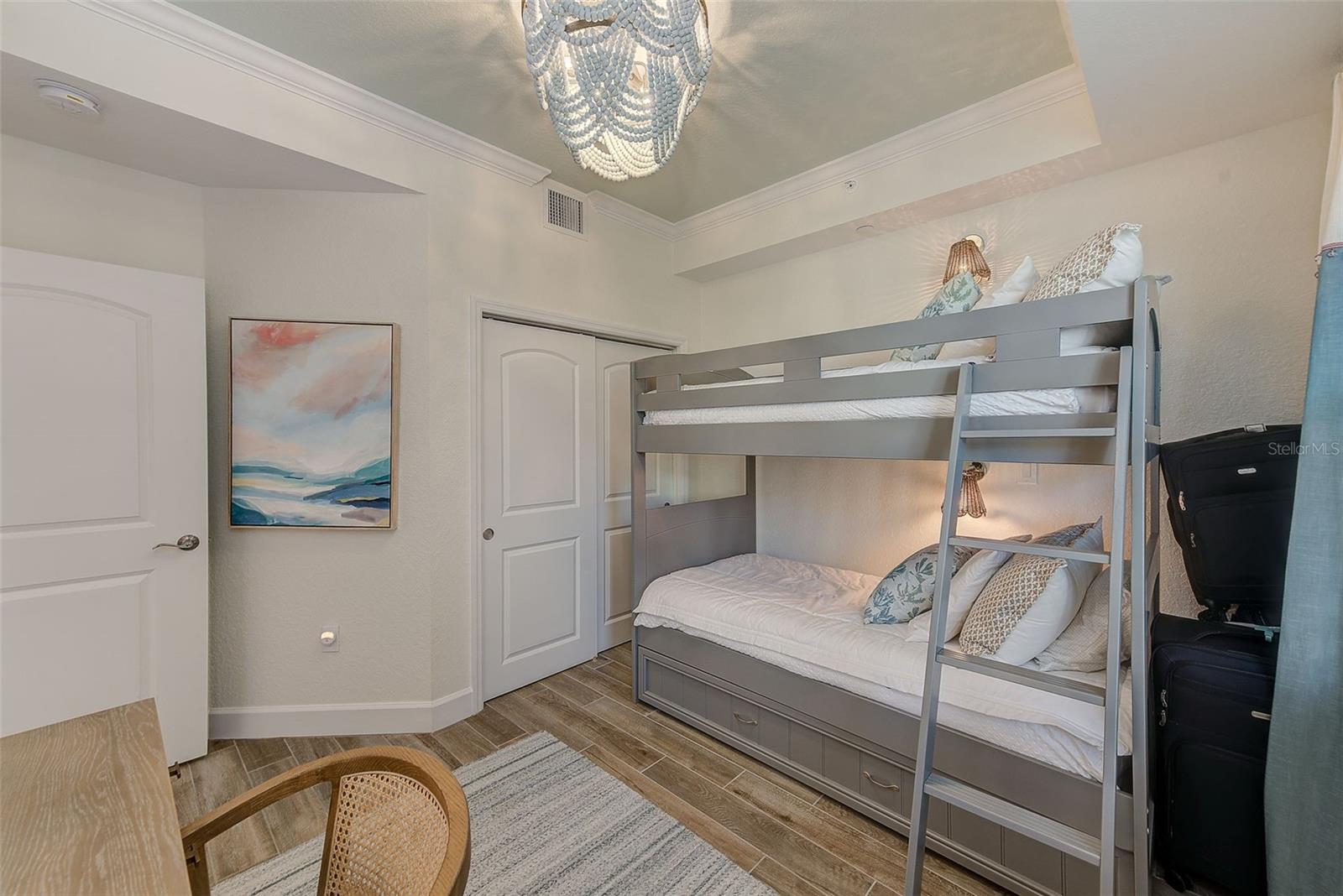 Image 23 of 43 For 20001 Gulf Boulevard 403