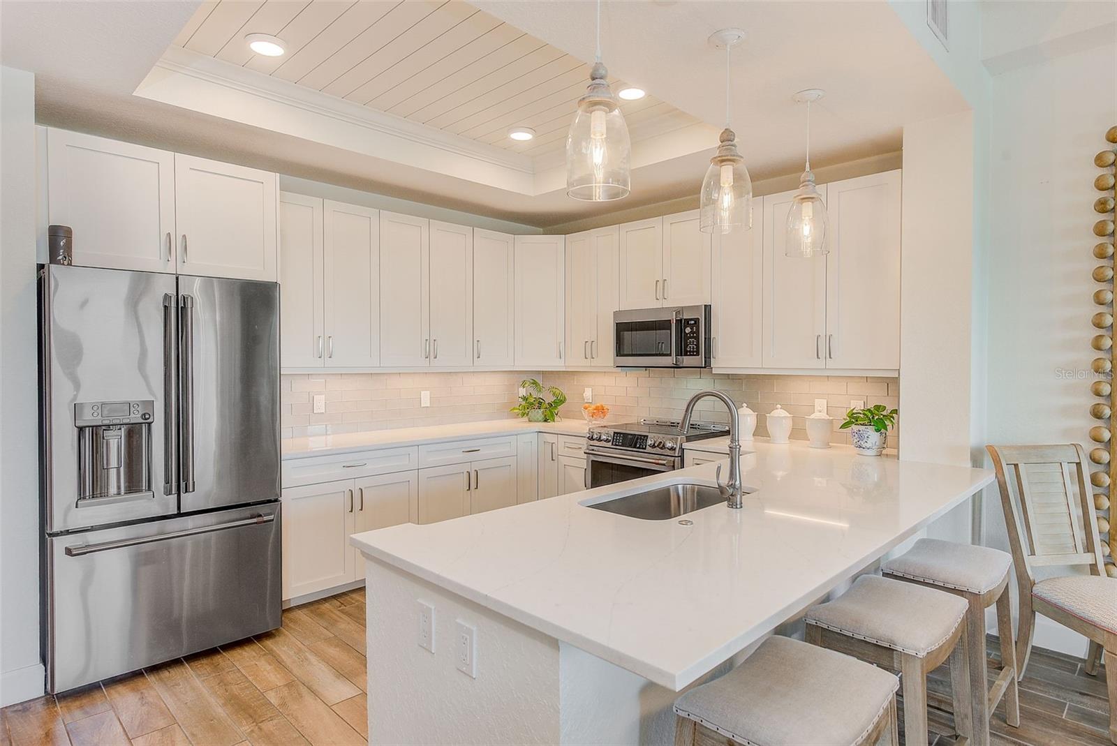 Image 9 of 43 For 20001 Gulf Boulevard 403