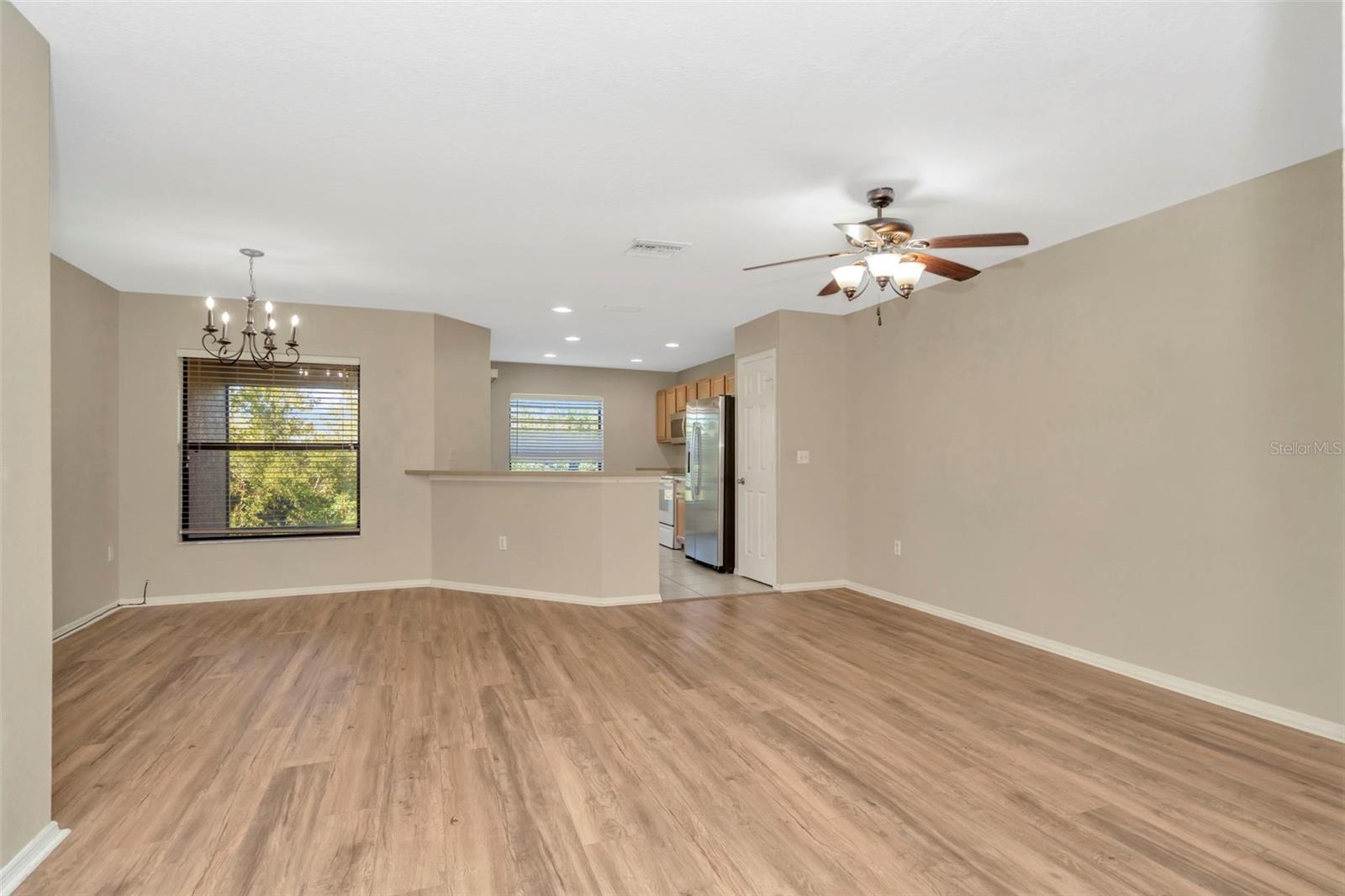 Image 11 of 33 For 1523 Water Terrace Lane