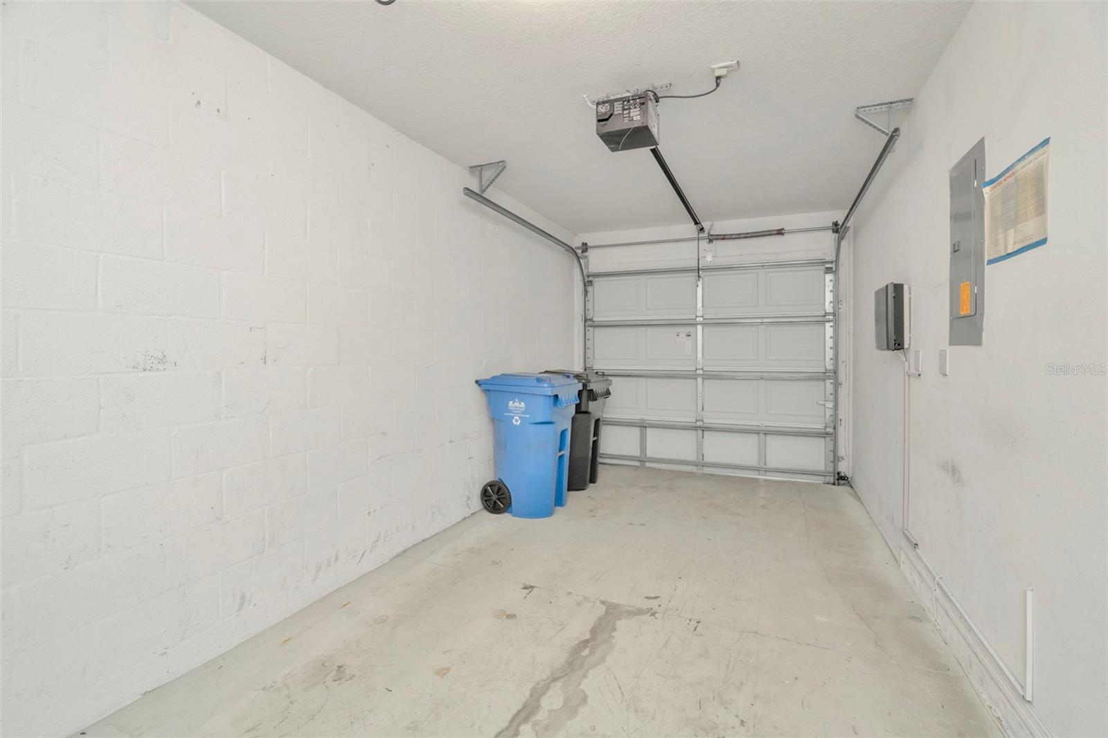 Image 31 of 33 For 1523 Water Terrace Lane