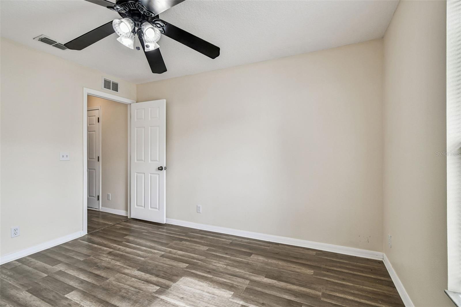 Image 34 of 84 For 2520 Colony Reed Lane