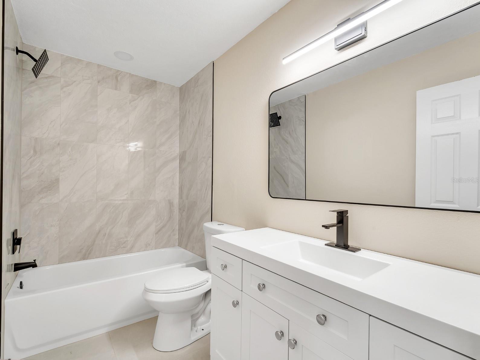 Image 25 of 48 For 39030 South Avenue