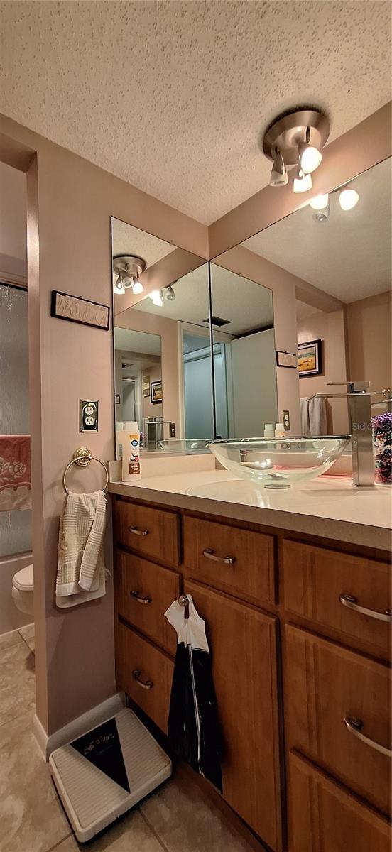 Image 17 of 27 For 7907 Sailboat Key Boulevard S 205