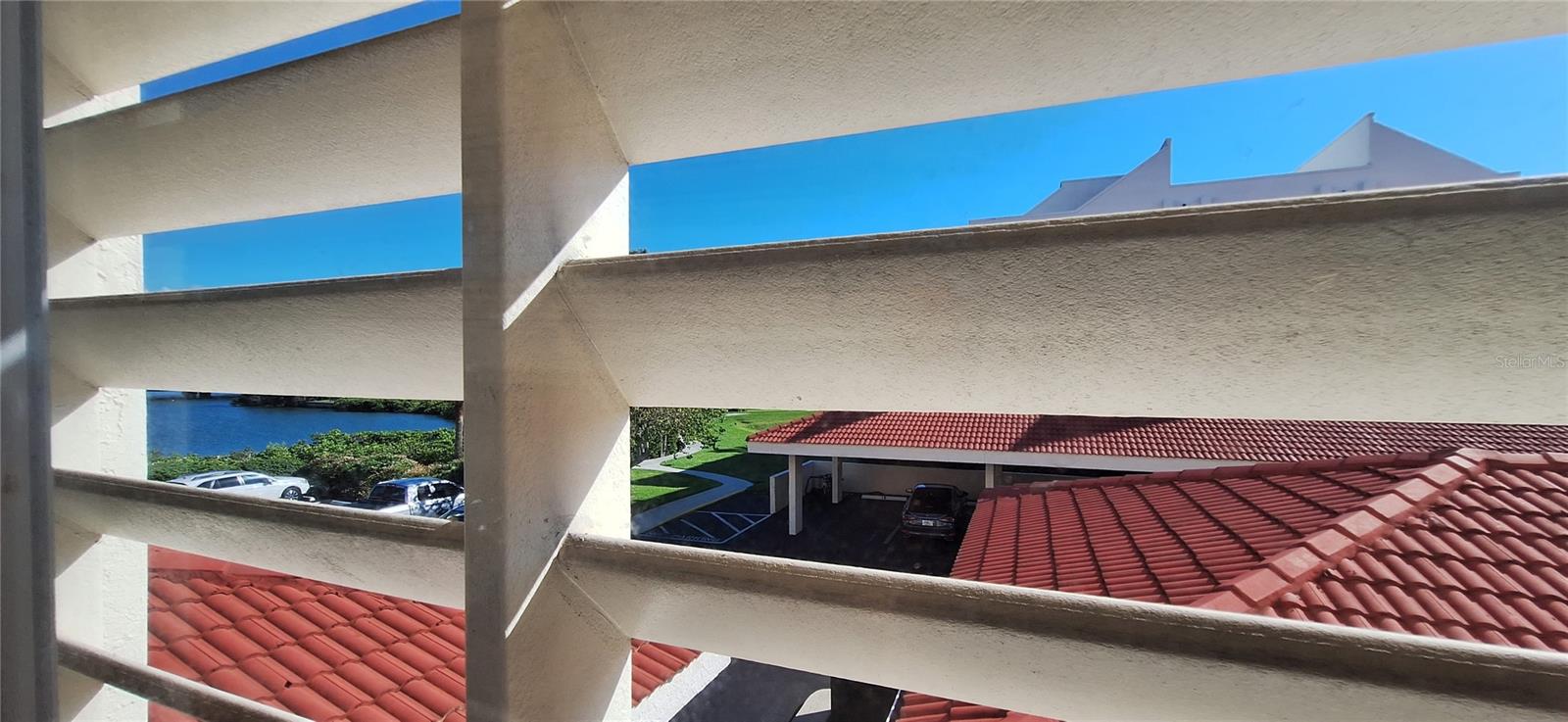 Image 20 of 27 For 7907 Sailboat Key Boulevard S 205