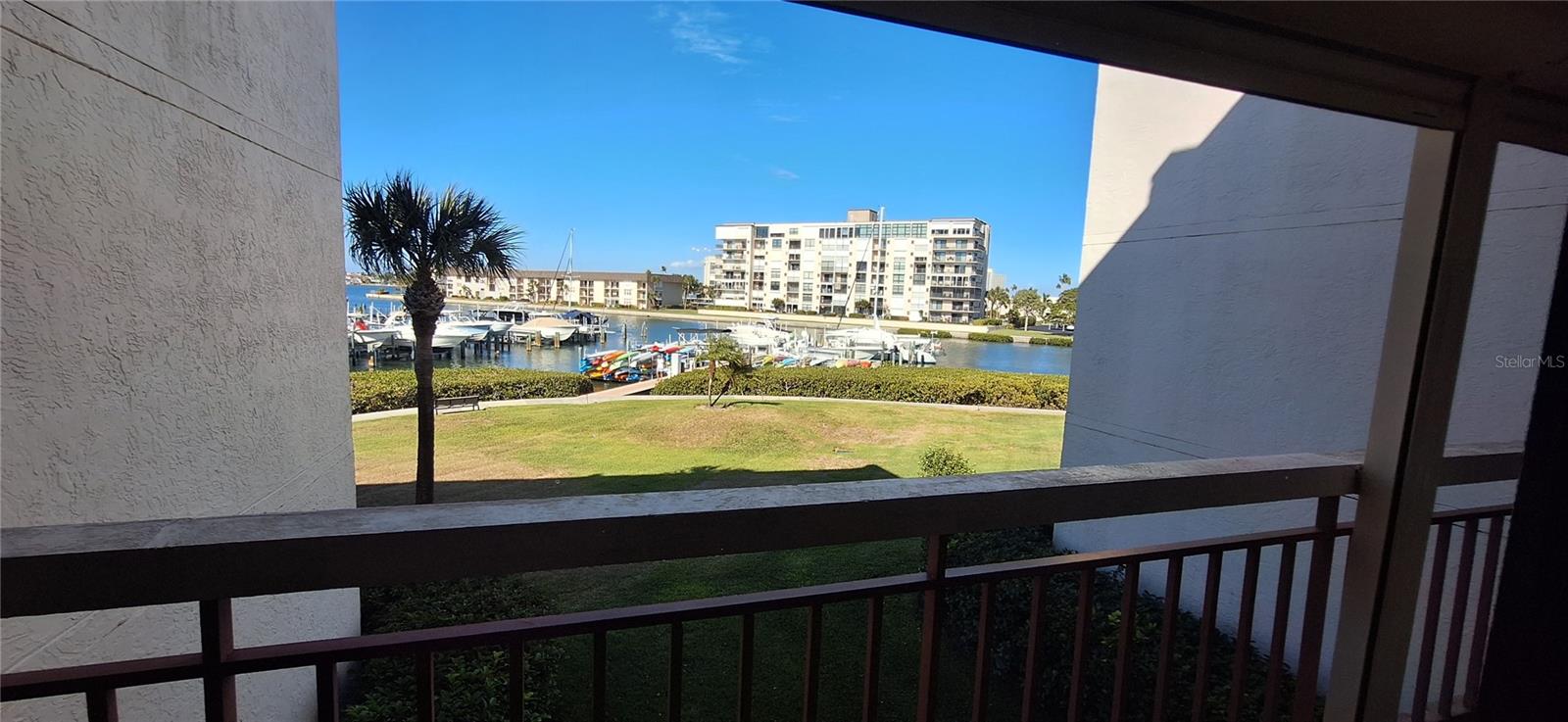 Image 21 of 27 For 7907 Sailboat Key Boulevard S 205