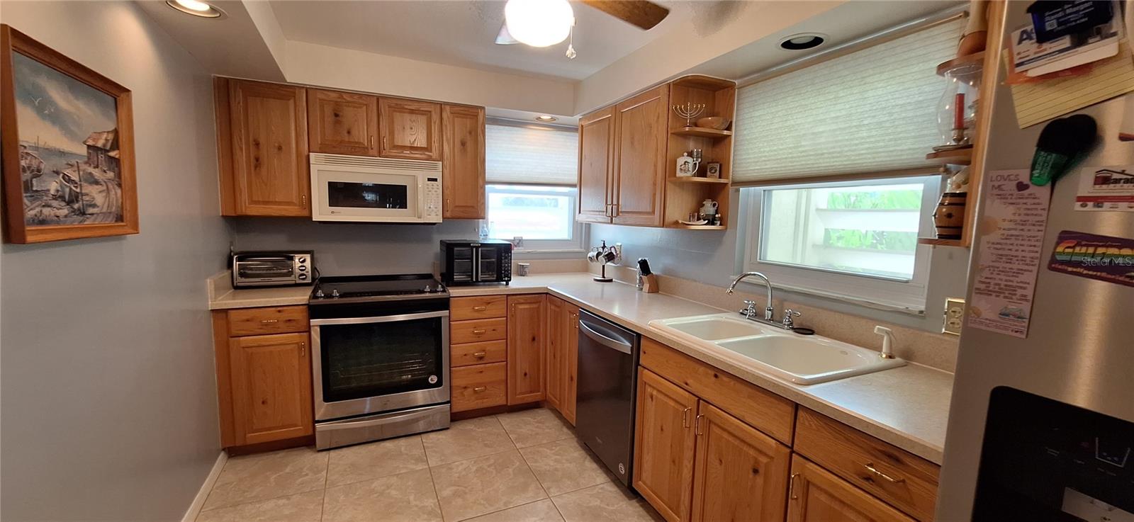 Image 5 of 27 For 7907 Sailboat Key Boulevard S 205